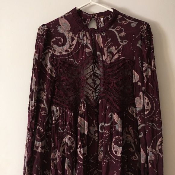 FREE PEOPLE  Burgundy Wine Print Lace Cut Out Front Dress M - Picture 6 of 7